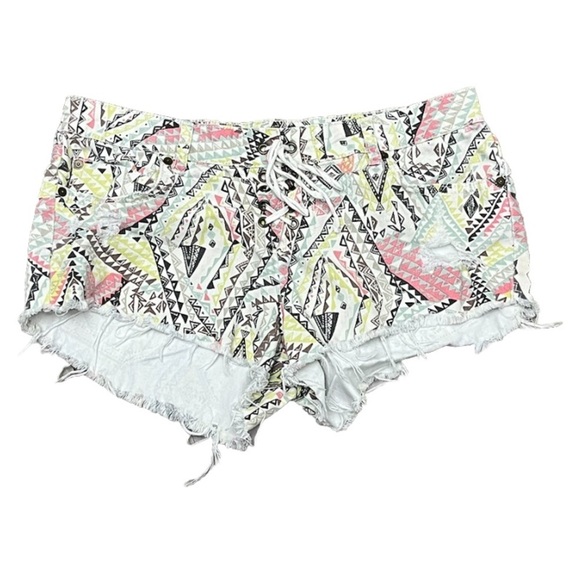 Billabong lite hearted Shorts Women’s Multicolored Aztec western Pockets Sz 30 - Picture 1 of 9